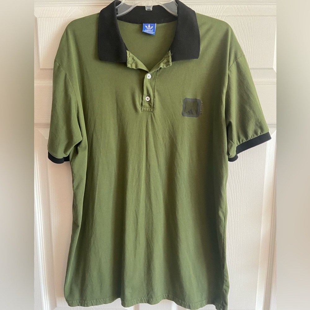 Adidas Men’s short sleeve Polo Shirt, Golf Shirt. Olive green size tag missing
